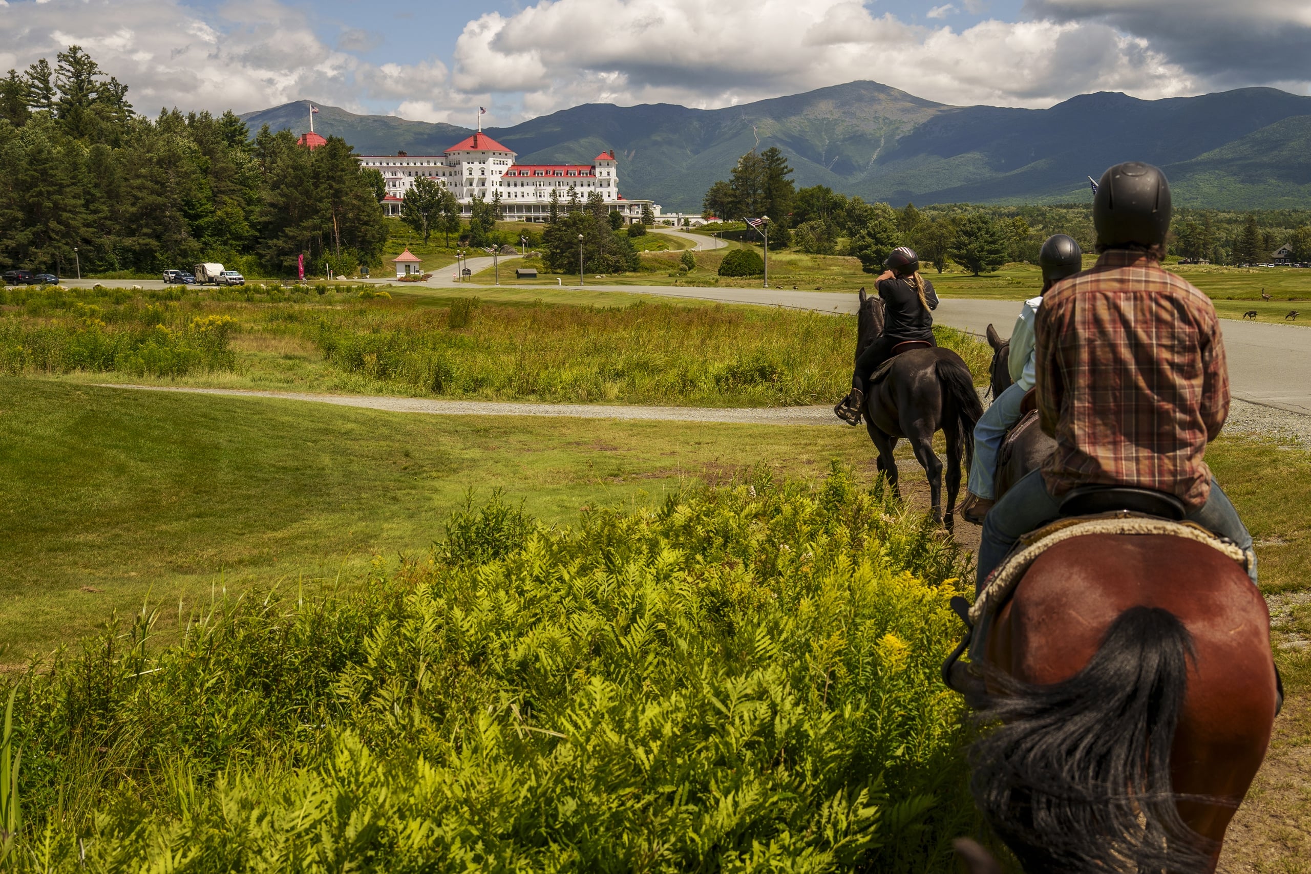 Horseback riding in Bretton Woods New Hampshire at Omni Mount Washington Resort & Spa