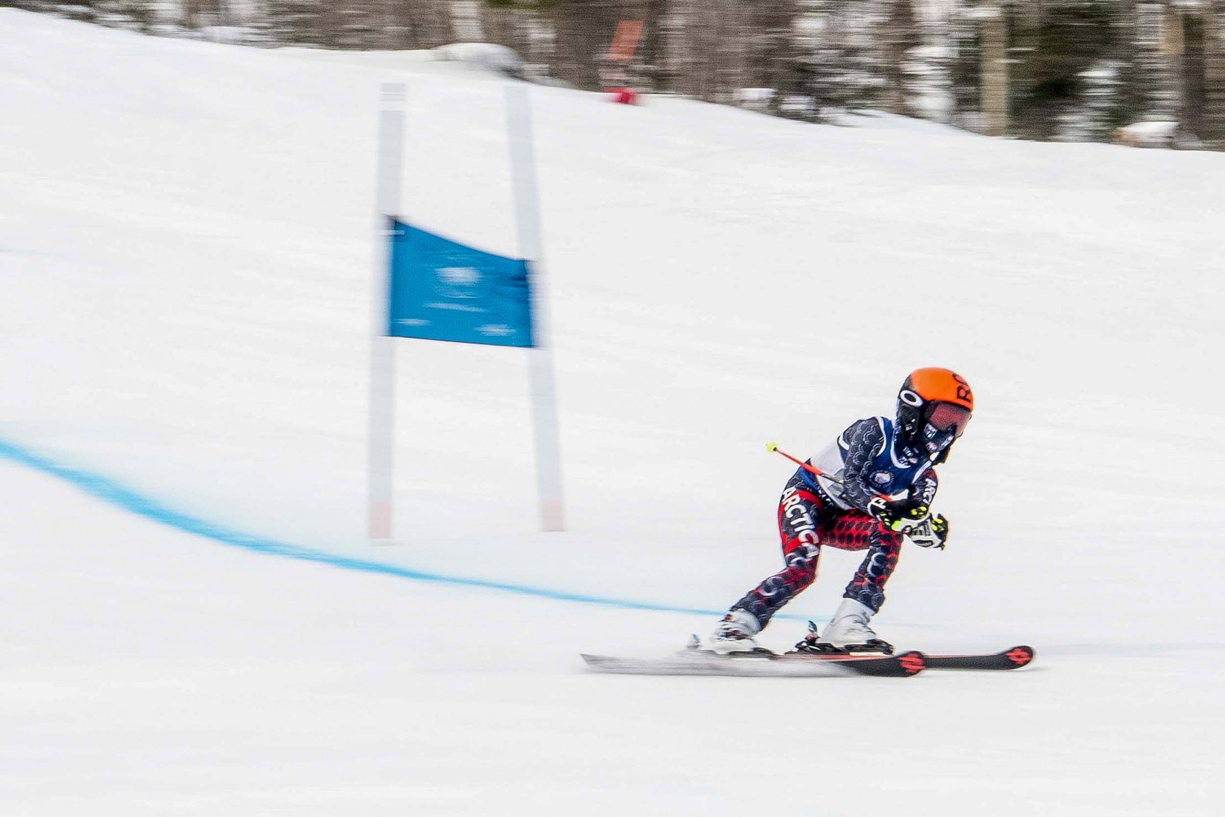 An alpine skier glides down the hill at Bretton Woods.