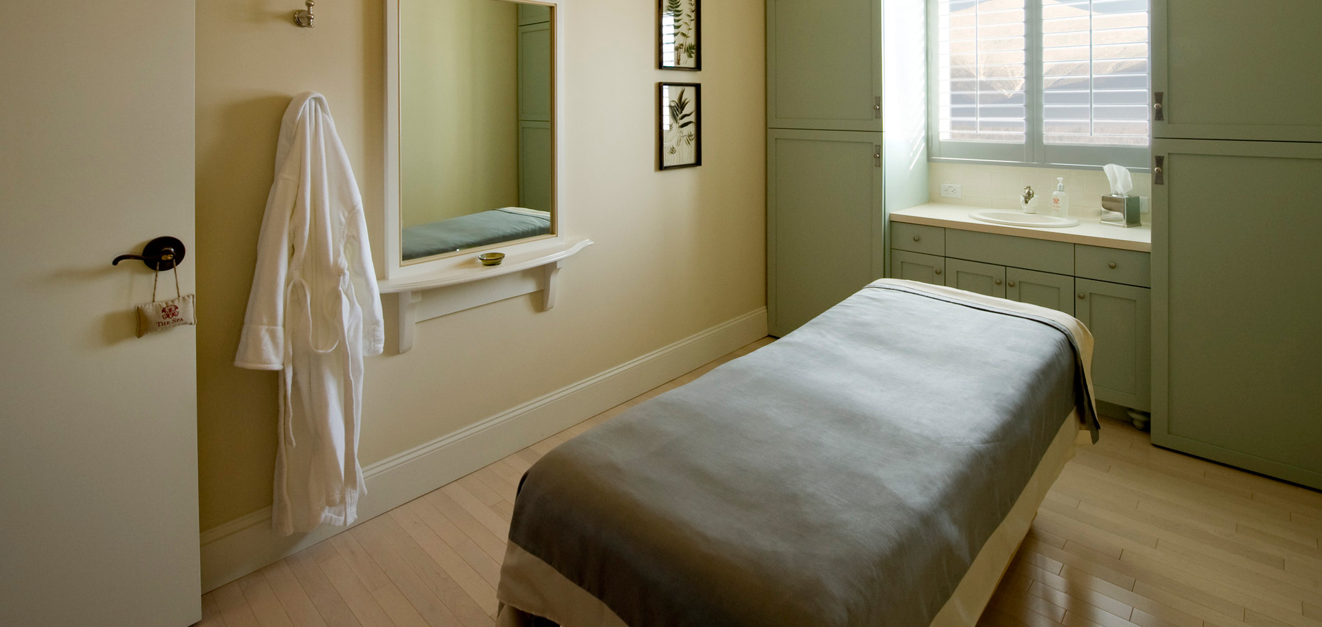 mtwash-omni-mount-washington-resort-spa-massage-room